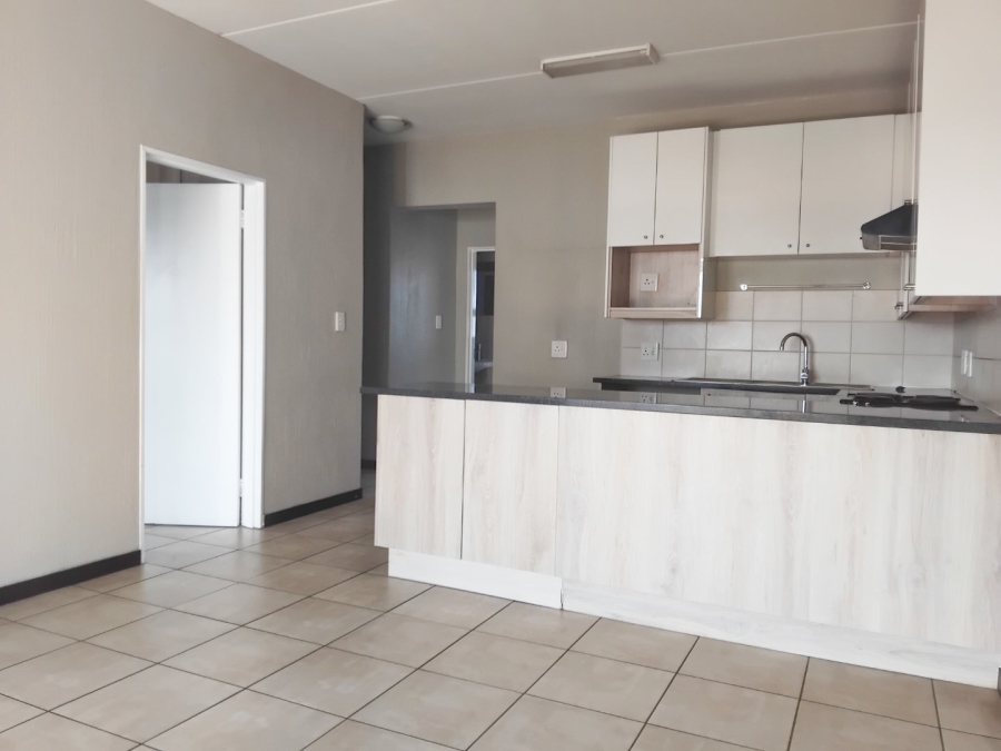 To Let 2 Bedroom Property for Rent in Barbeque Downs Gauteng