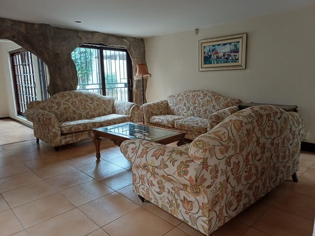 3 Bedroom Property for Sale in Dowerglen Gauteng