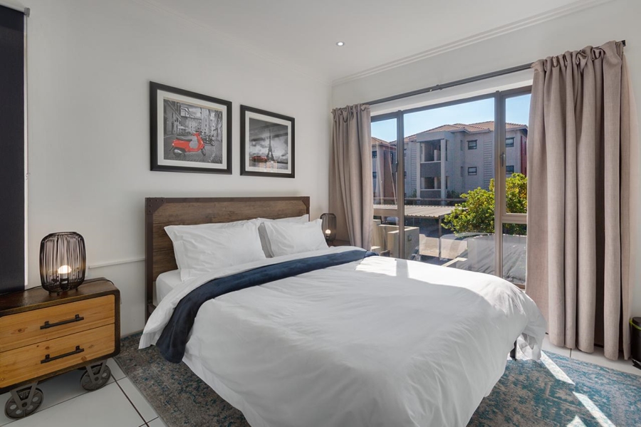 To Let 1 Bedroom Property for Rent in Fourways Gauteng