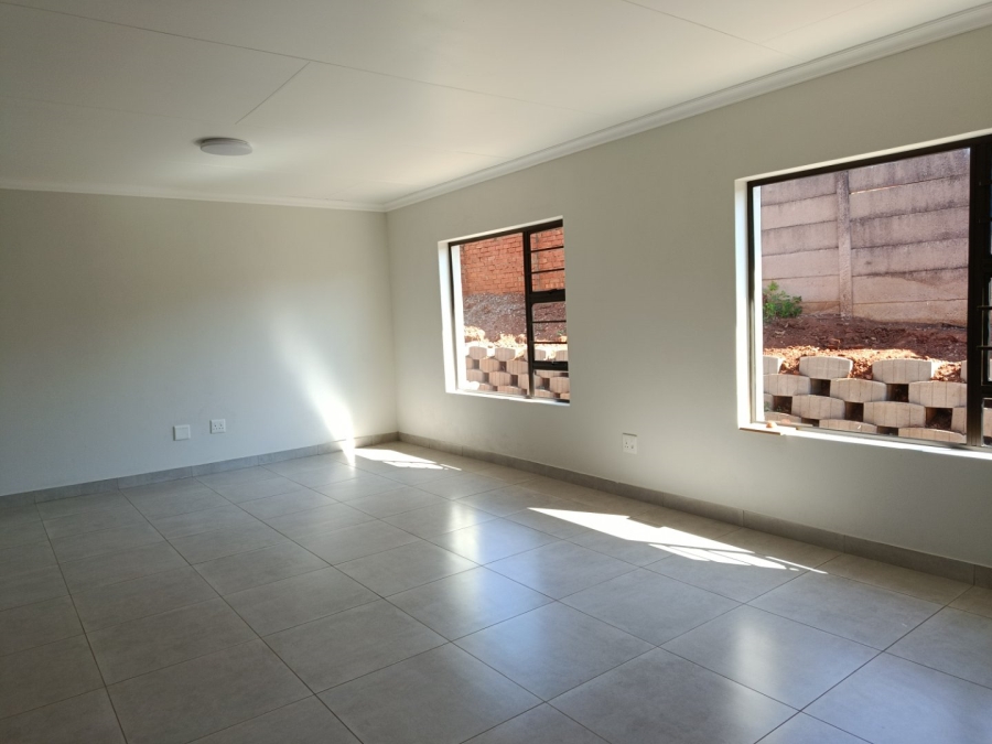 4 Bedroom Property for Sale in Heuweloord Gauteng