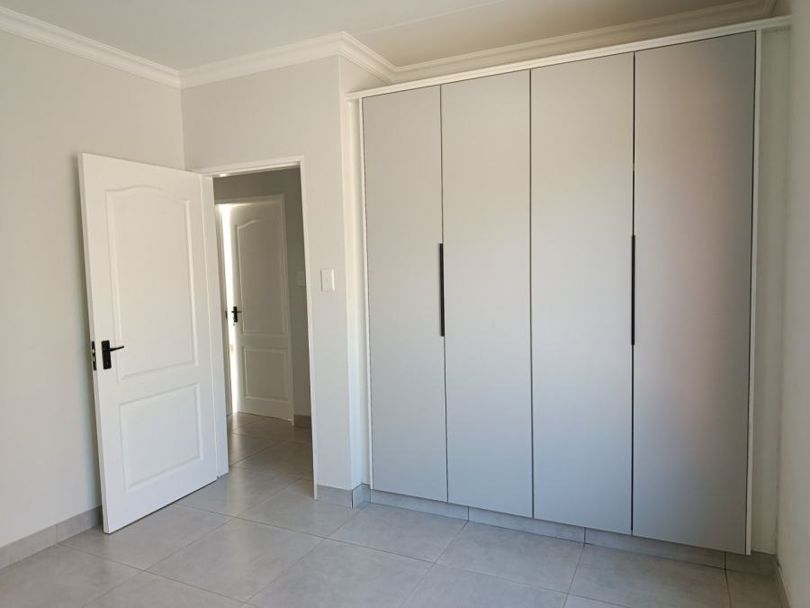 4 Bedroom Property for Sale in Heuweloord Gauteng