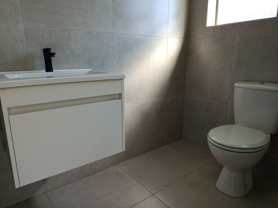 4 Bedroom Property for Sale in Heuweloord Gauteng
