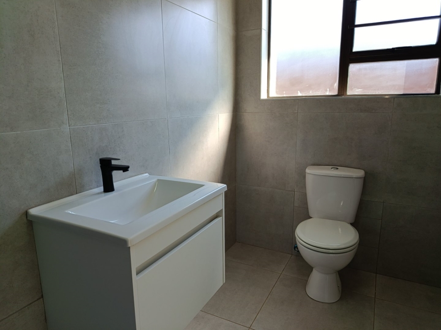 4 Bedroom Property for Sale in Heuweloord Gauteng