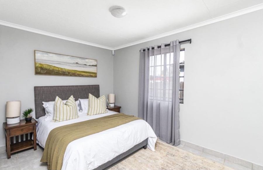 To Let 2 Bedroom Property for Rent in Mamelodi East Gauteng