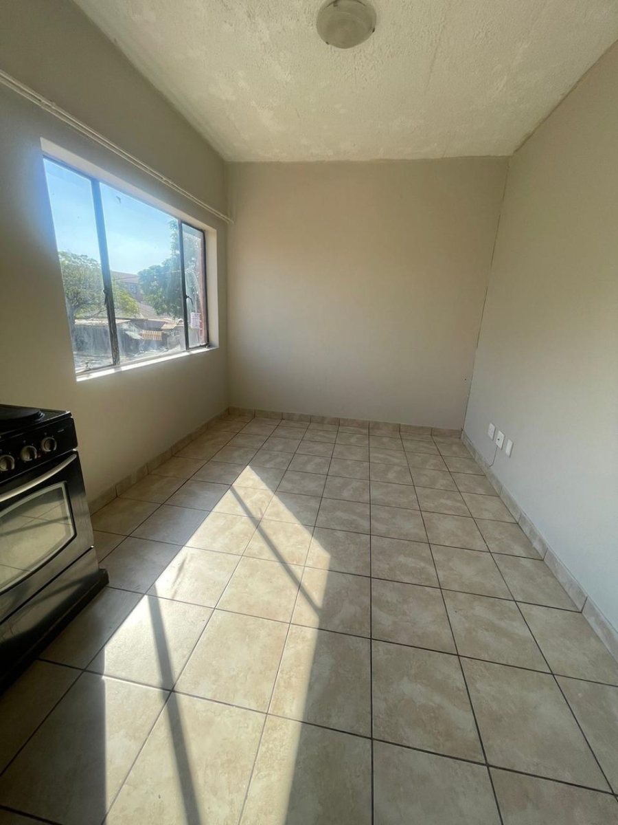 1 Bedroom Property for Sale in Kempton Park Central Gauteng