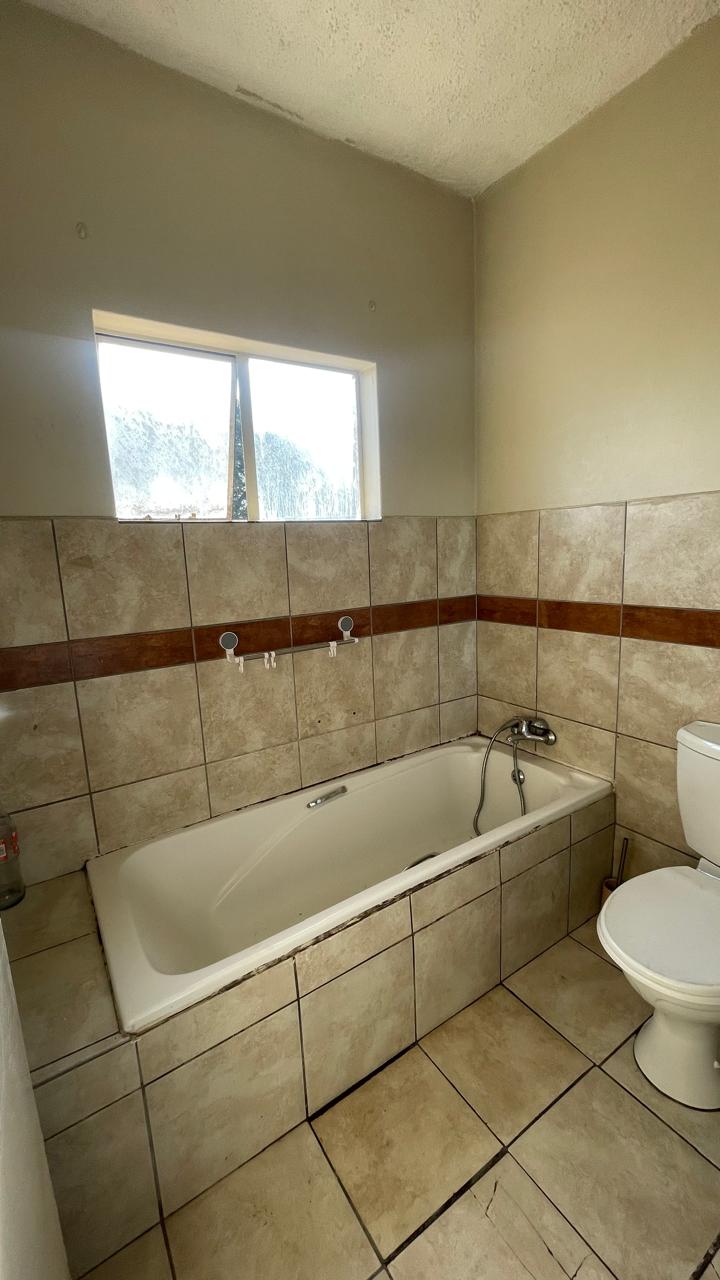 1 Bedroom Property for Sale in Kempton Park Central Gauteng