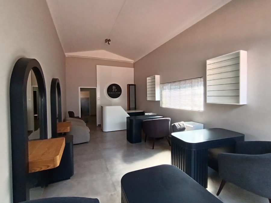To Let Commercial Property for Rent in Faerie Glen Gauteng