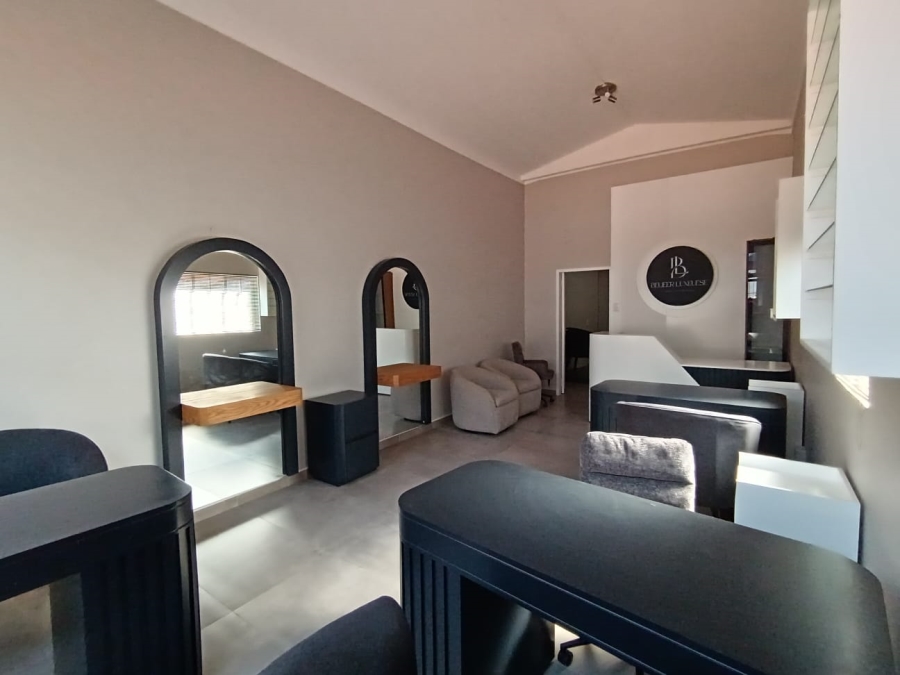 To Let Commercial Property for Rent in Faerie Glen Gauteng