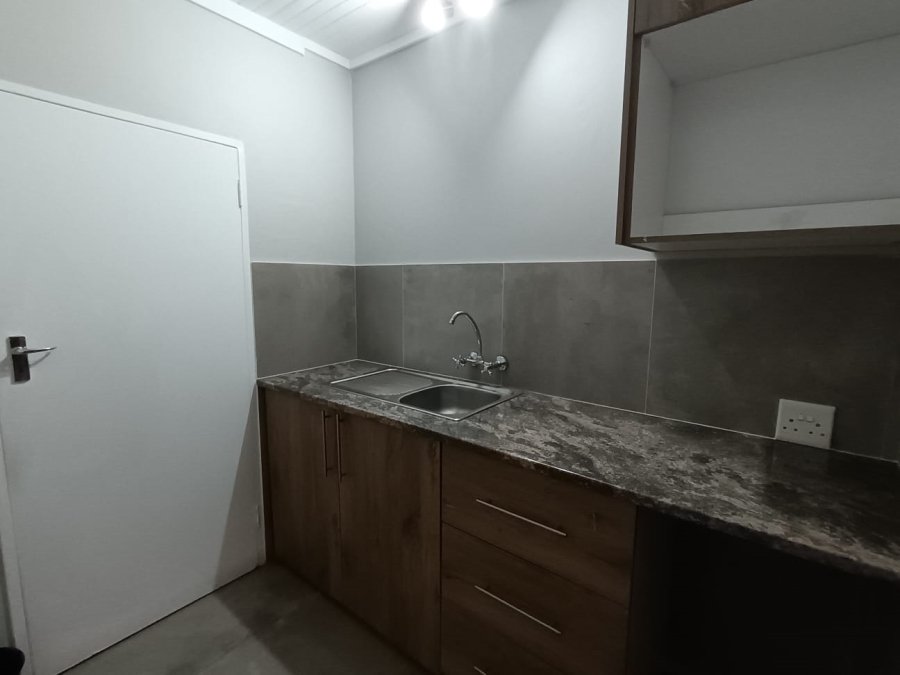 To Let Commercial Property for Rent in Faerie Glen Gauteng