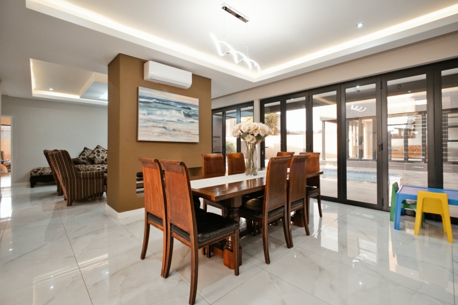 5 Bedroom Property for Sale in Eye of Africa Gauteng