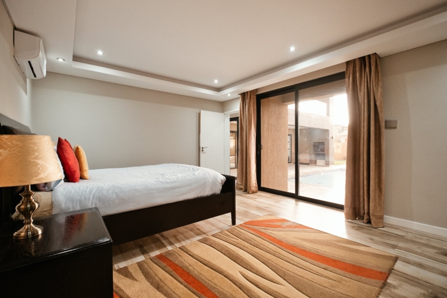 5 Bedroom Property for Sale in Eye of Africa Gauteng