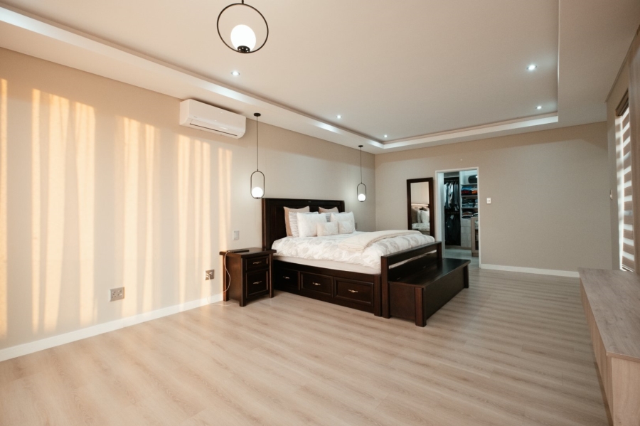 5 Bedroom Property for Sale in Eye of Africa Gauteng