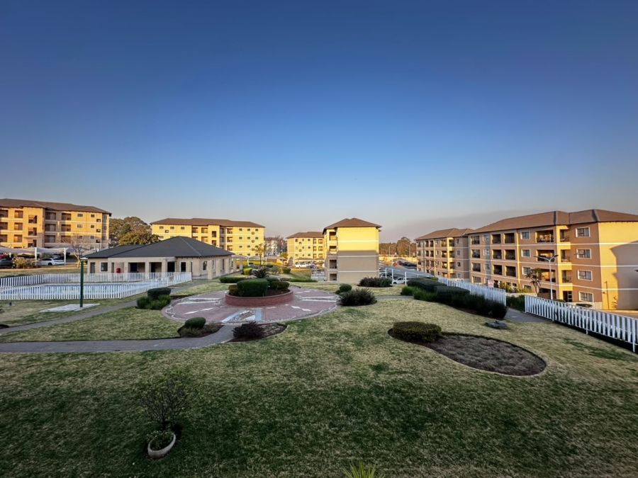 To Let 1 Bedroom Property for Rent in Lilianton Gauteng