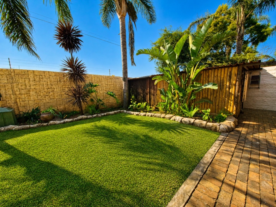 4 Bedroom Property for Sale in Sunward Park Gauteng