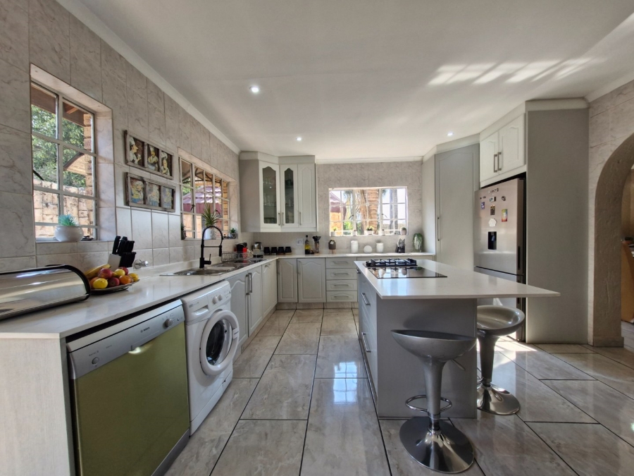 4 Bedroom Property for Sale in Sunward Park Gauteng