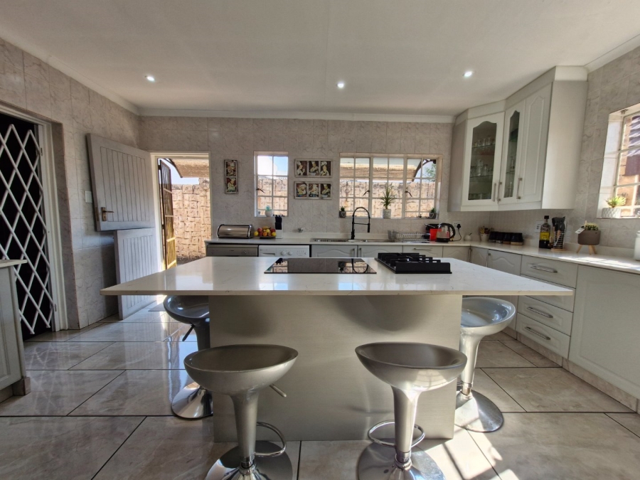 4 Bedroom Property for Sale in Sunward Park Gauteng