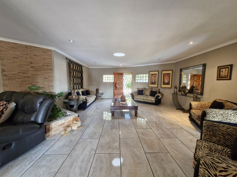 4 Bedroom Property for Sale in Sunward Park Gauteng