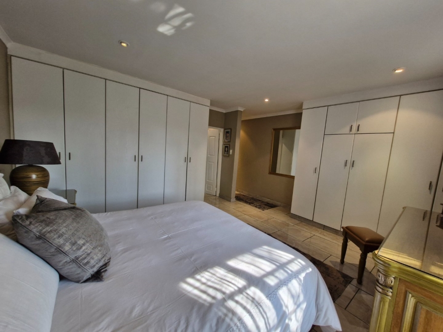 4 Bedroom Property for Sale in Sunward Park Gauteng