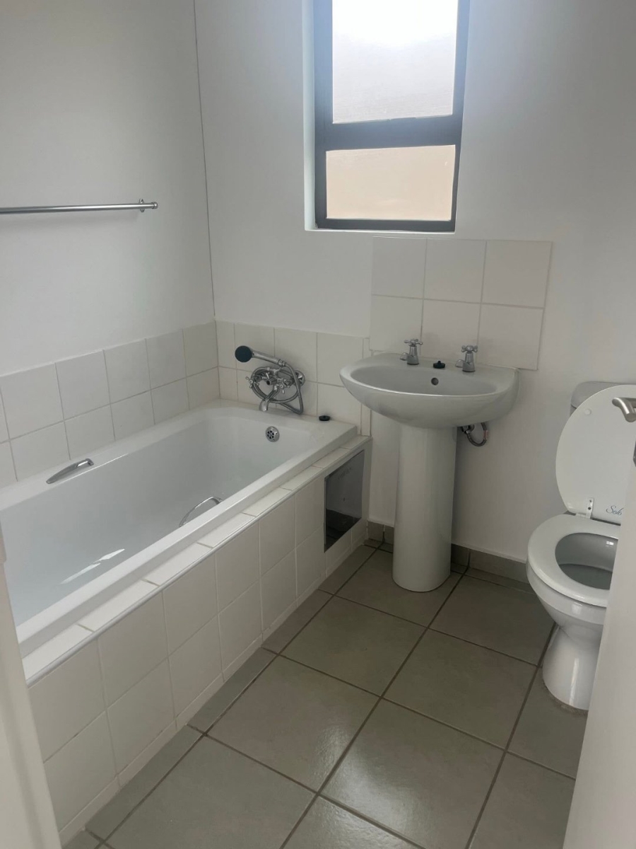 3 Bedroom Property for Sale in Crystal Park Gauteng