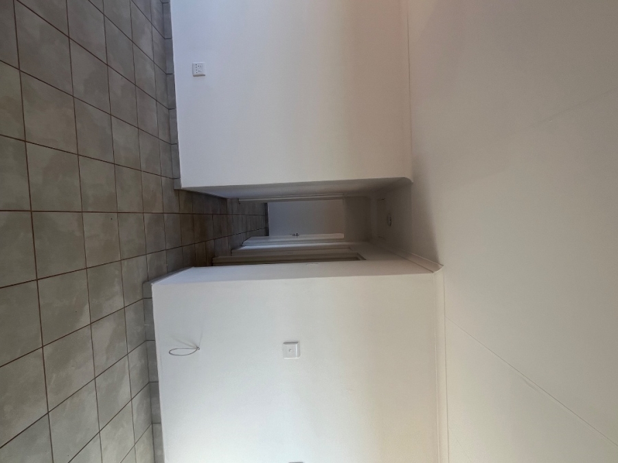 3 Bedroom Property for Sale in Crystal Park Gauteng