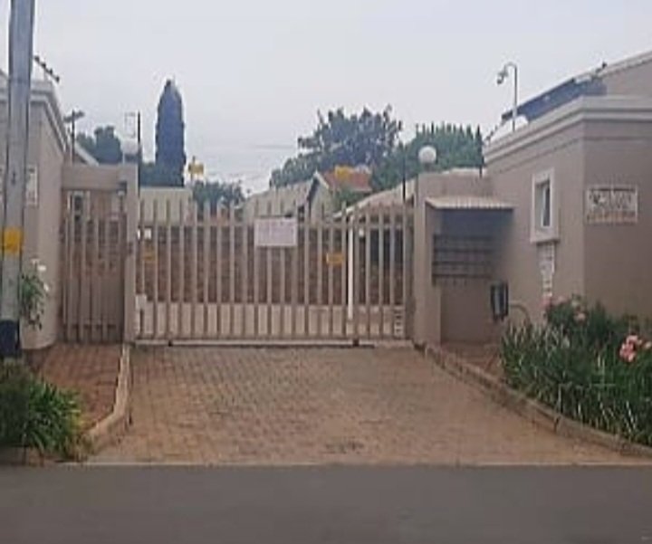 2 Bedroom Property for Sale in Sunnyridge Gauteng