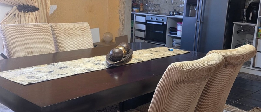 4 Bedroom Property for Sale in Crystal Park Gauteng