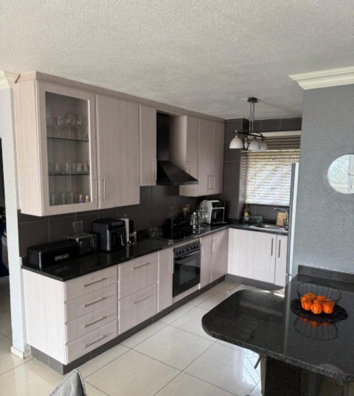 3 Bedroom Property for Sale in Primrose Hill Gauteng