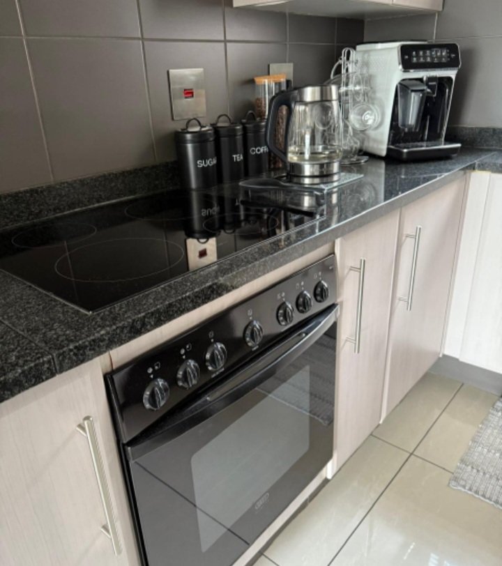 3 Bedroom Property for Sale in Primrose Hill Gauteng