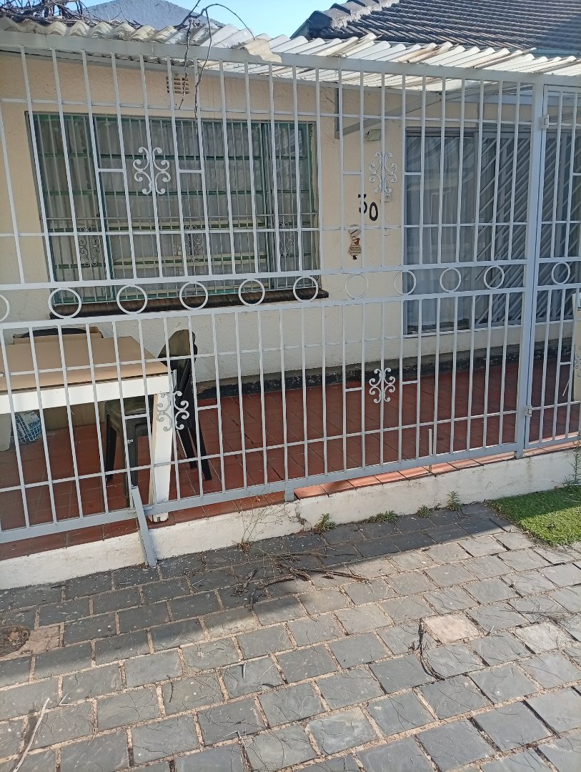 12 Bedroom Property for Sale in Brixton Gauteng