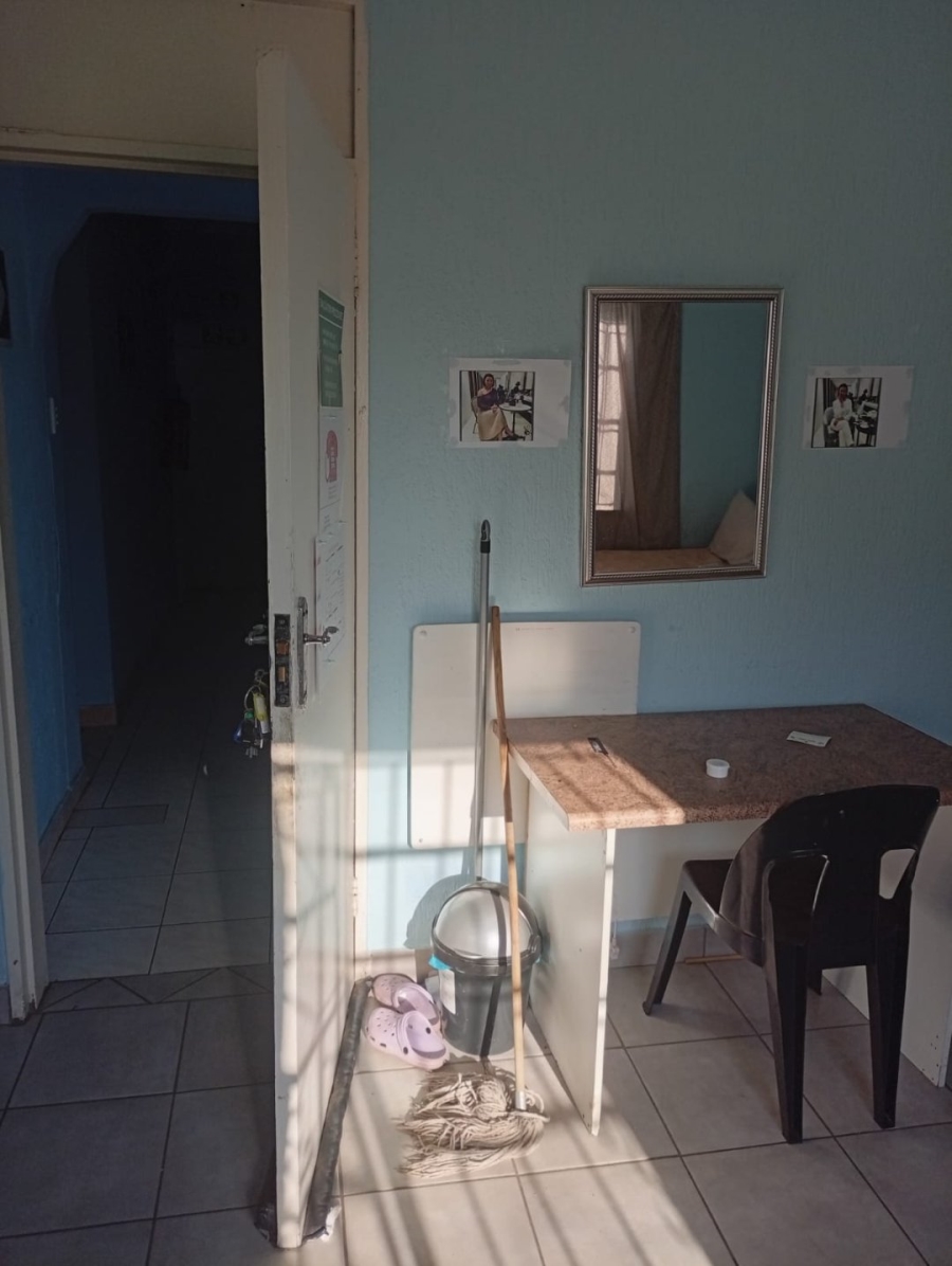 12 Bedroom Property for Sale in Brixton Gauteng