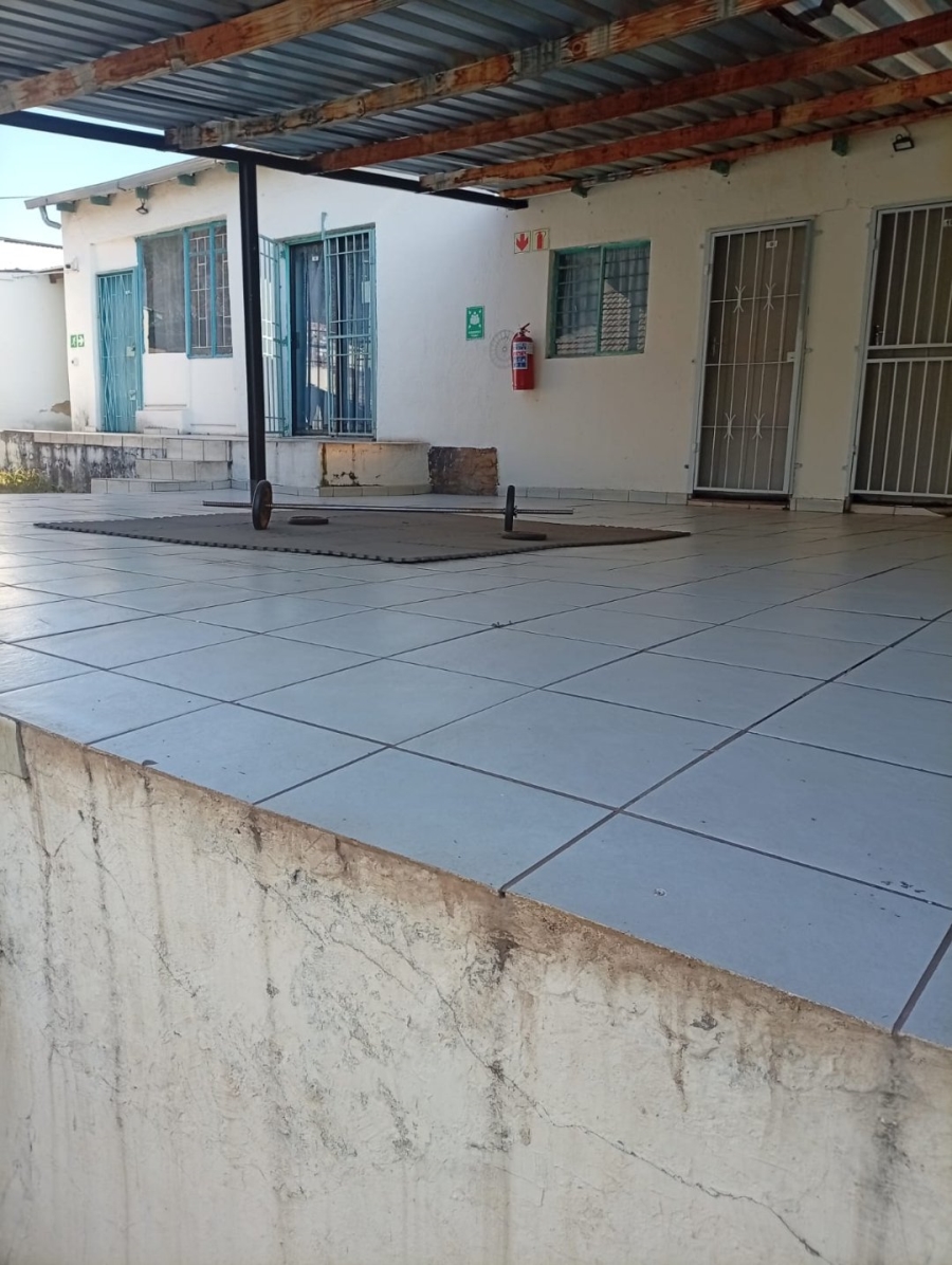 12 Bedroom Property for Sale in Brixton Gauteng