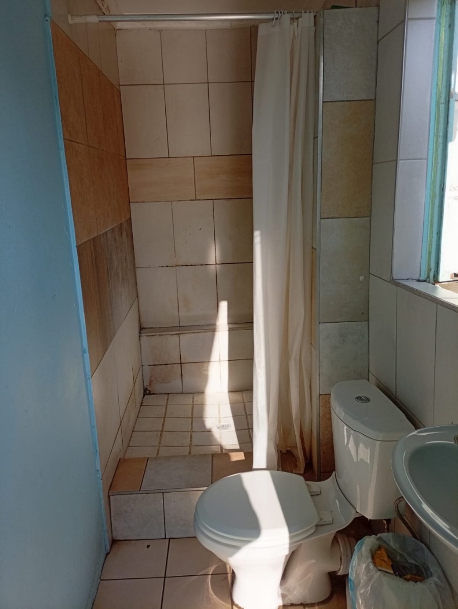 12 Bedroom Property for Sale in Brixton Gauteng
