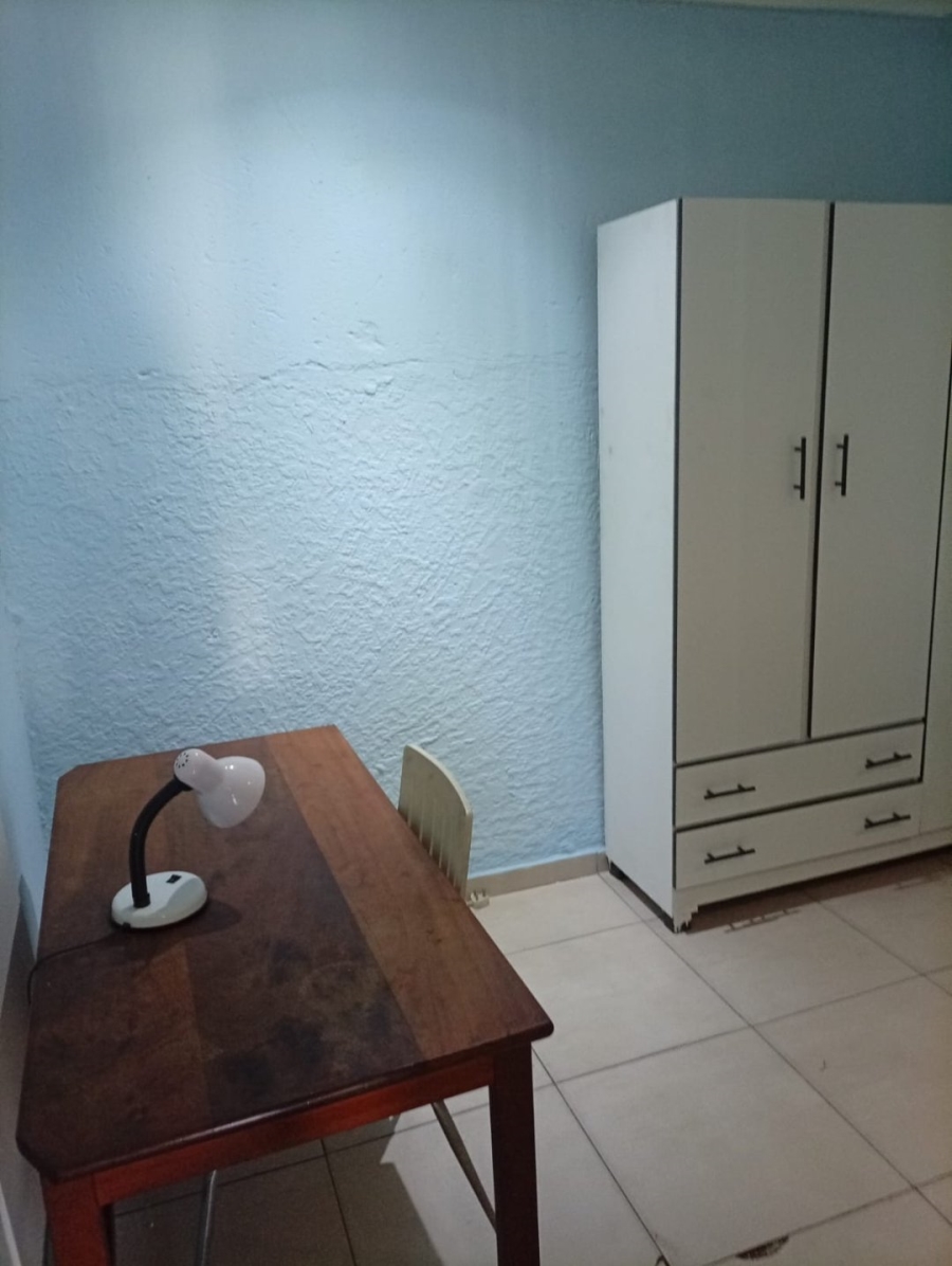12 Bedroom Property for Sale in Brixton Gauteng