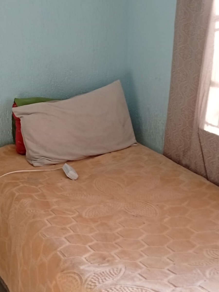 12 Bedroom Property for Sale in Brixton Gauteng