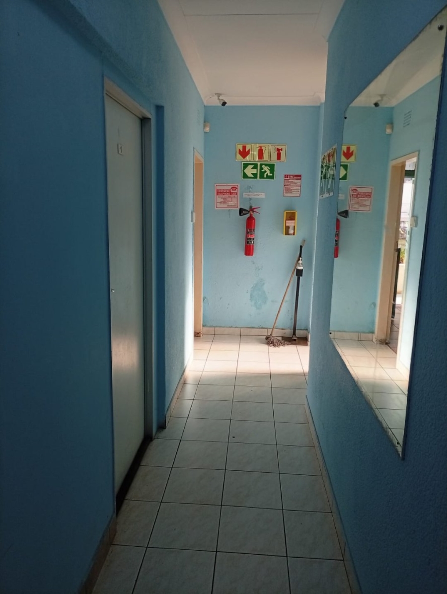 12 Bedroom Property for Sale in Brixton Gauteng