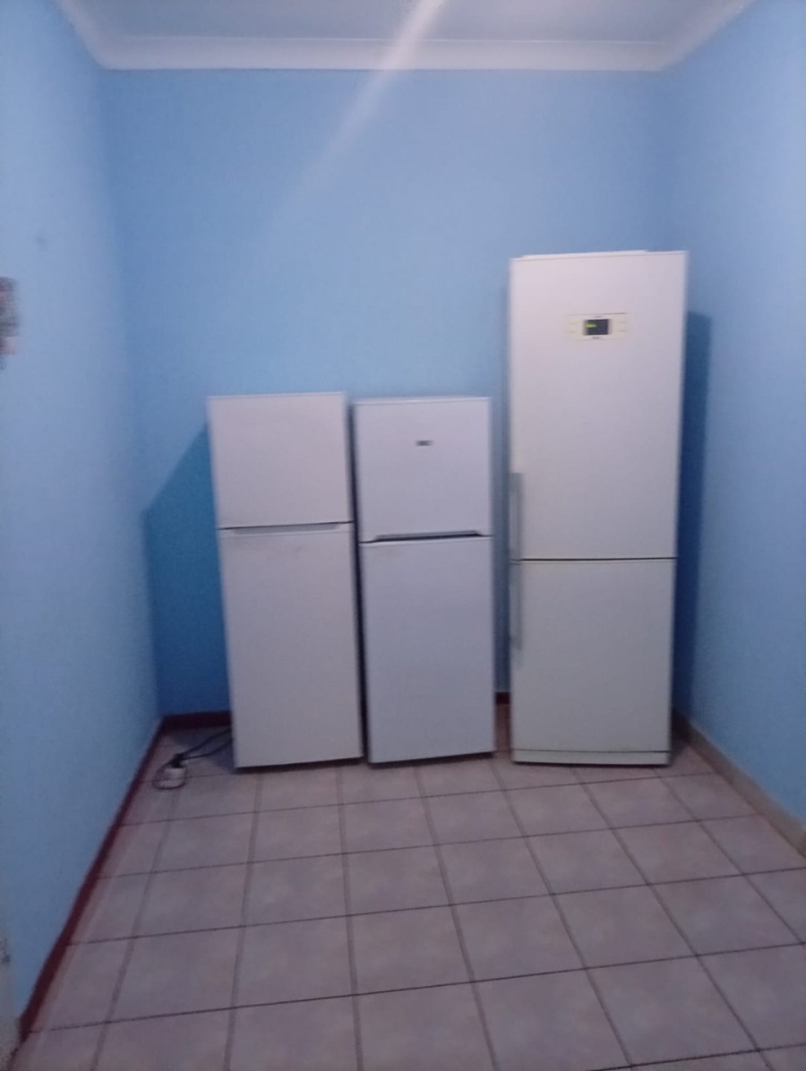 12 Bedroom Property for Sale in Brixton Gauteng
