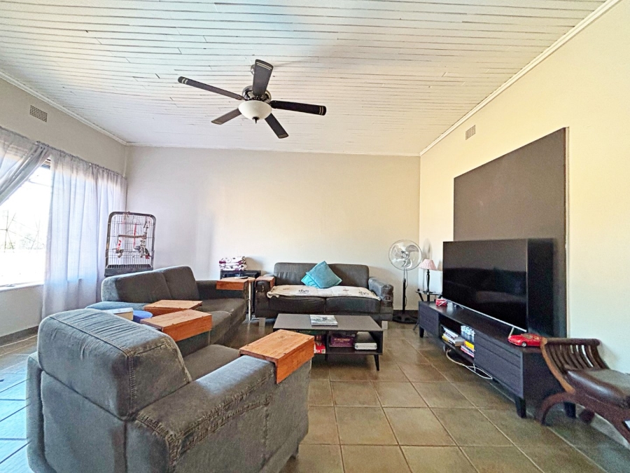 5 Bedroom Property for Sale in Valhalla Gauteng