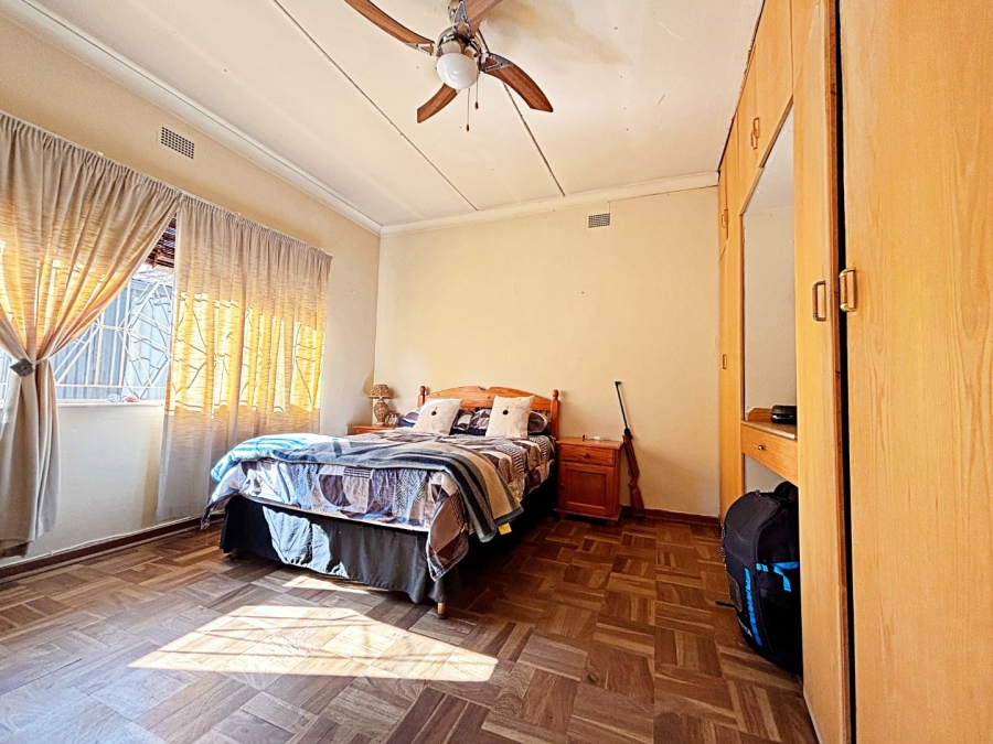 5 Bedroom Property for Sale in Valhalla Gauteng
