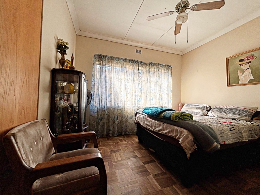 5 Bedroom Property for Sale in Valhalla Gauteng