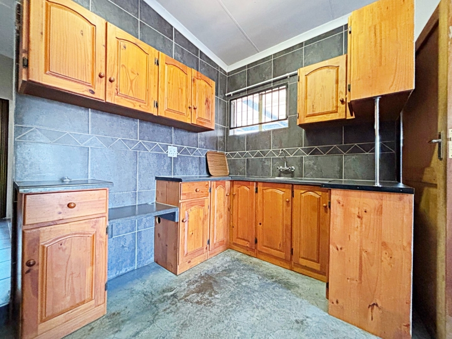 5 Bedroom Property for Sale in Valhalla Gauteng