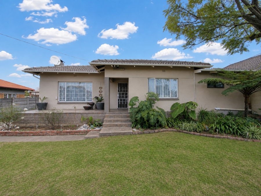 3 Bedroom Property for Sale in Homestead Gauteng