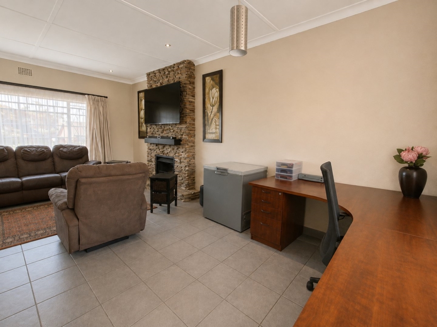 3 Bedroom Property for Sale in Homestead Gauteng