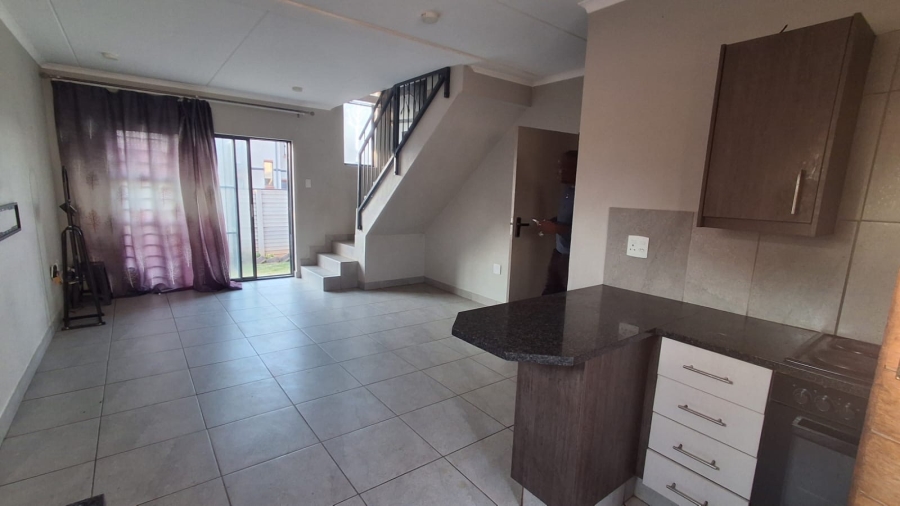 3 Bedroom Property for Sale in Andeon Gauteng