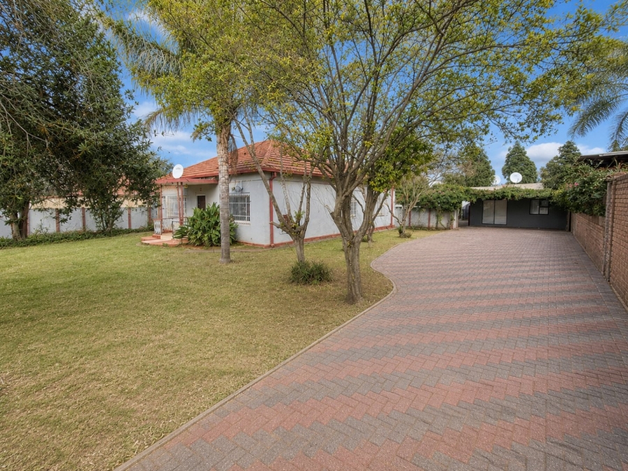 4 Bedroom Property for Sale in Primrose Gauteng