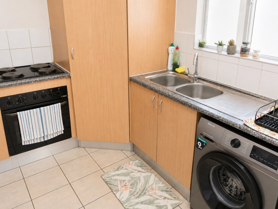 2 Bedroom Property for Sale in Buccleuch Gauteng