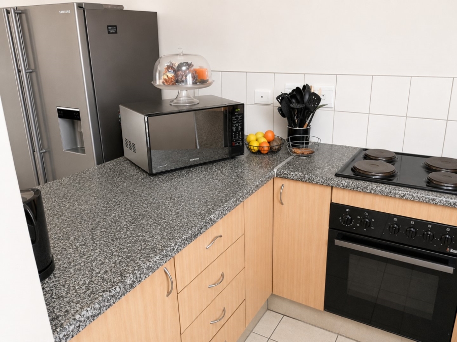 2 Bedroom Property for Sale in Buccleuch Gauteng