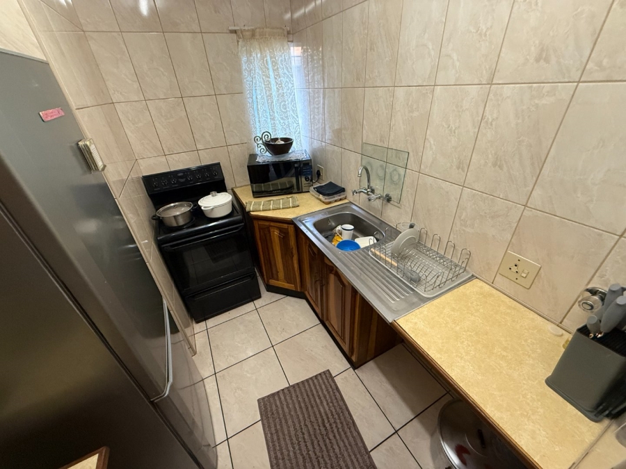 2 Bedroom Property for Sale in Zwartkop Gauteng