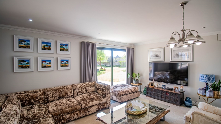 6 Bedroom Property for Sale in Blue Hills Equestrian Estate Gauteng
