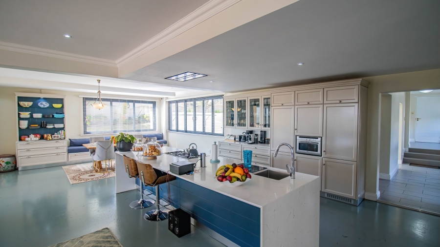 6 Bedroom Property for Sale in Blue Hills Equestrian Estate Gauteng