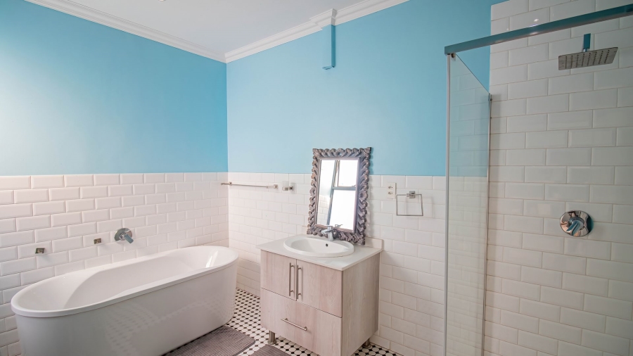 6 Bedroom Property for Sale in Blue Hills Equestrian Estate Gauteng
